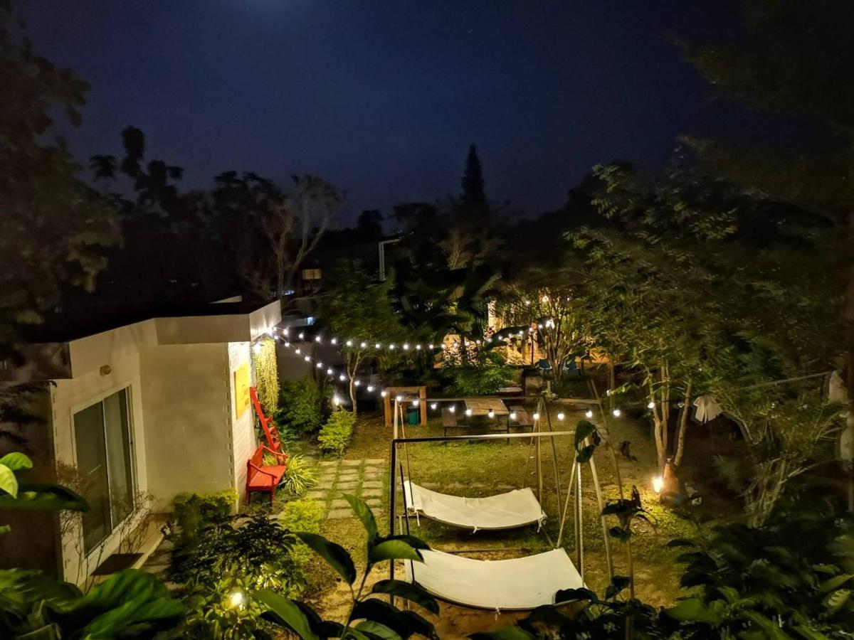 Hug Station Khaoyai Hotel Pong Talong Exterior photo